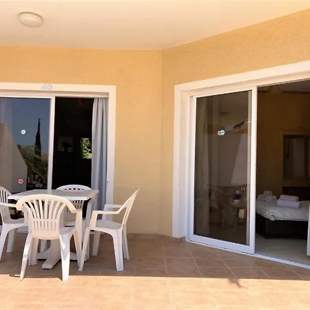 Apartmán Sirena Olympia 40 Paphos